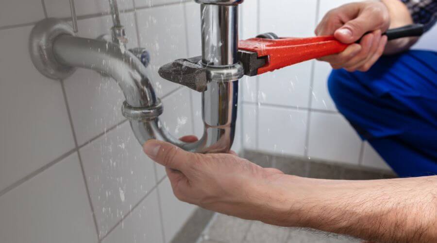 Professional Leak Detection Services in Creighton, MO